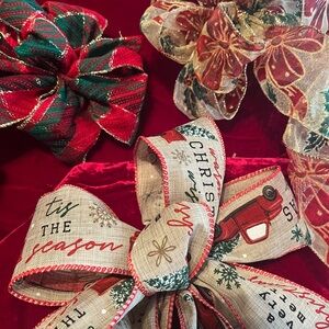 Festive Holiday Bow Set - Red, Green, Gold